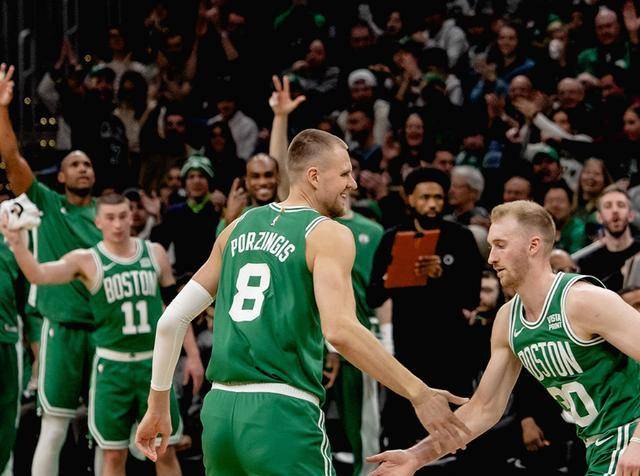 米兰体育中国 :黄蜂绝杀时刻，凯尔特人点燃赛场，浓眉哥迎来胜利！