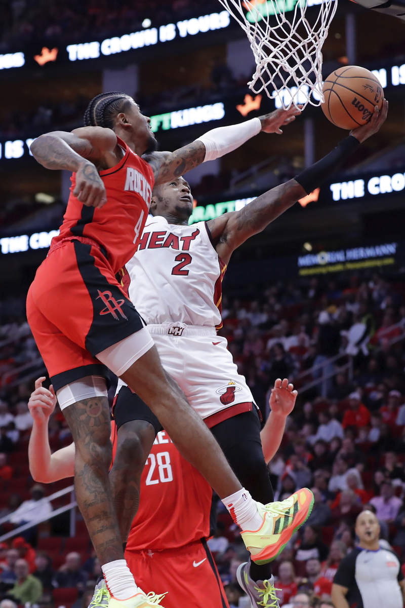 米兰体育 :唐斯险胜威少，火箭关键表现点燃全场！